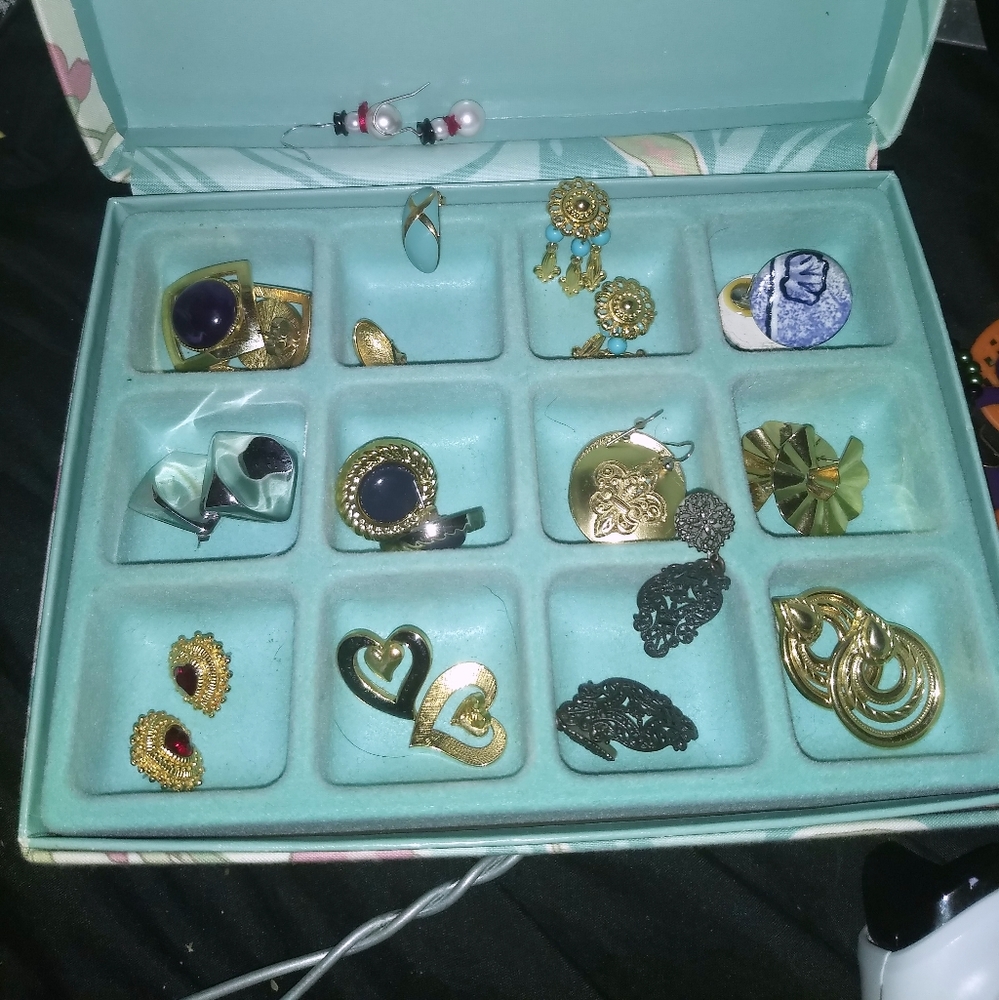 French high-end costume jewelry